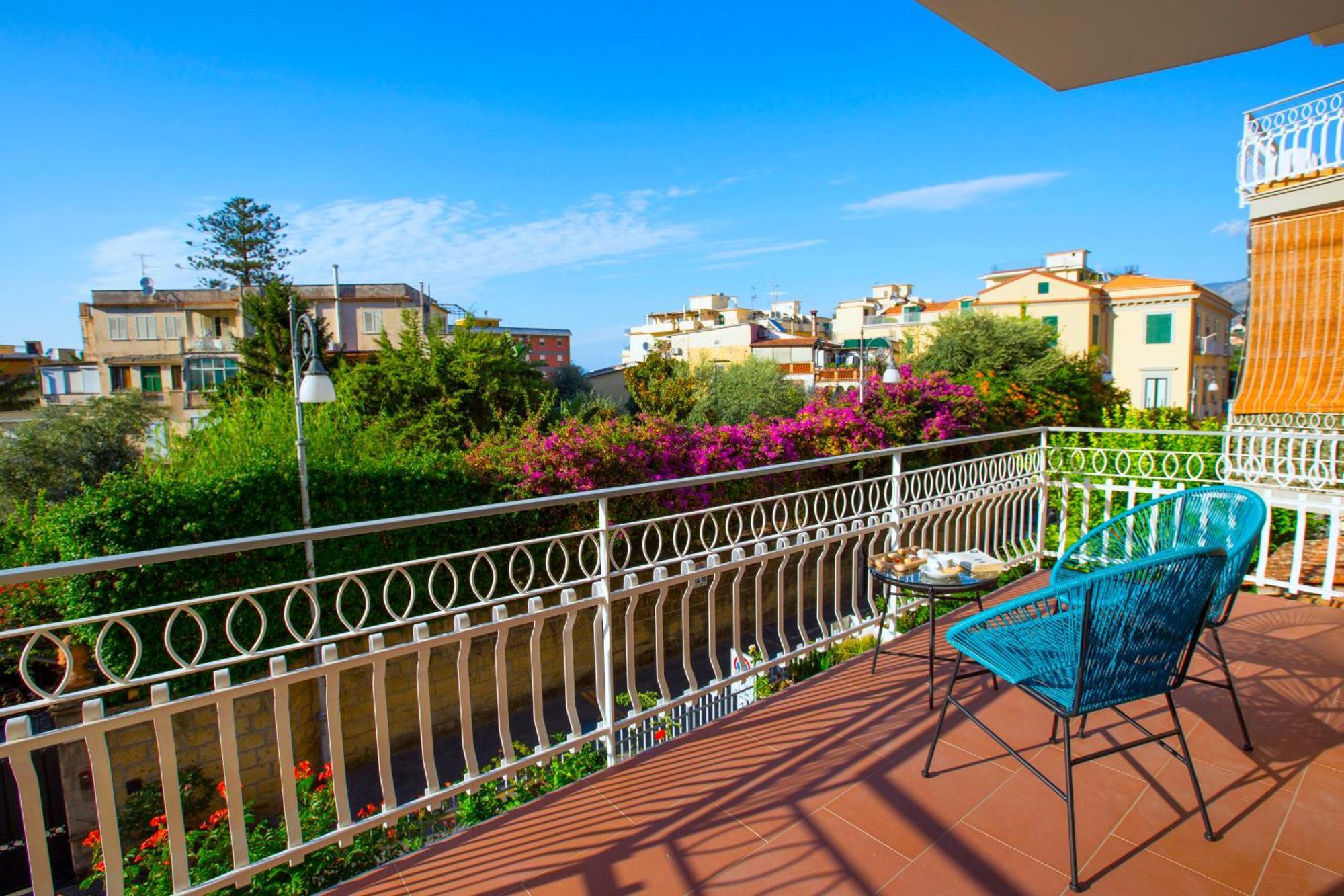 Estate4Home - Suites 21 Sorrento Eksteriør bilde