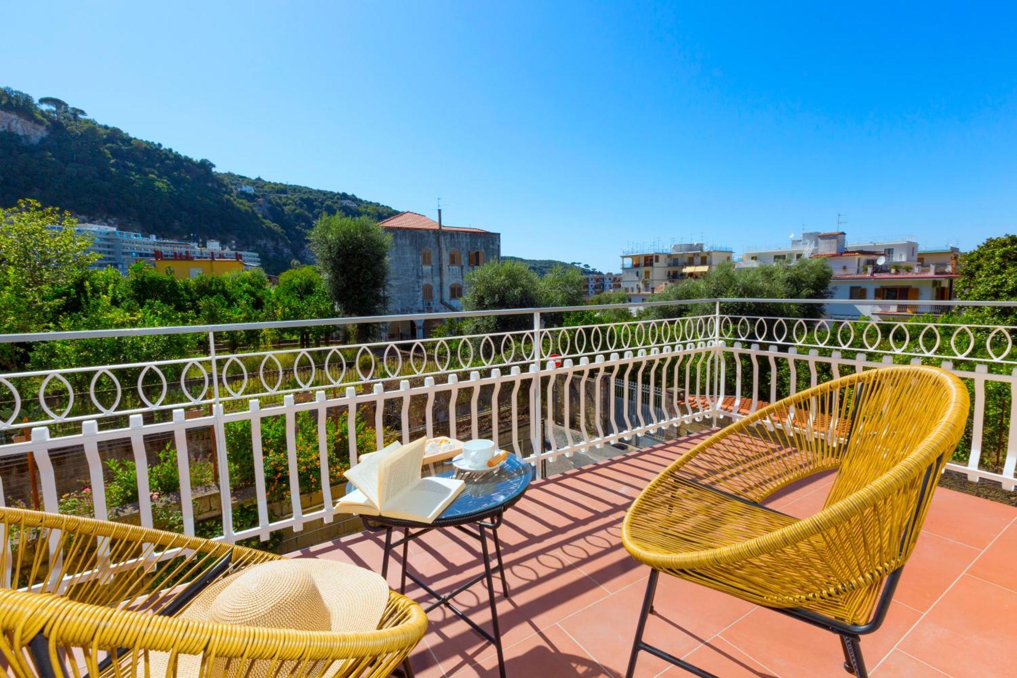 Estate4Home - Suites 21 Sorrento Eksteriør bilde